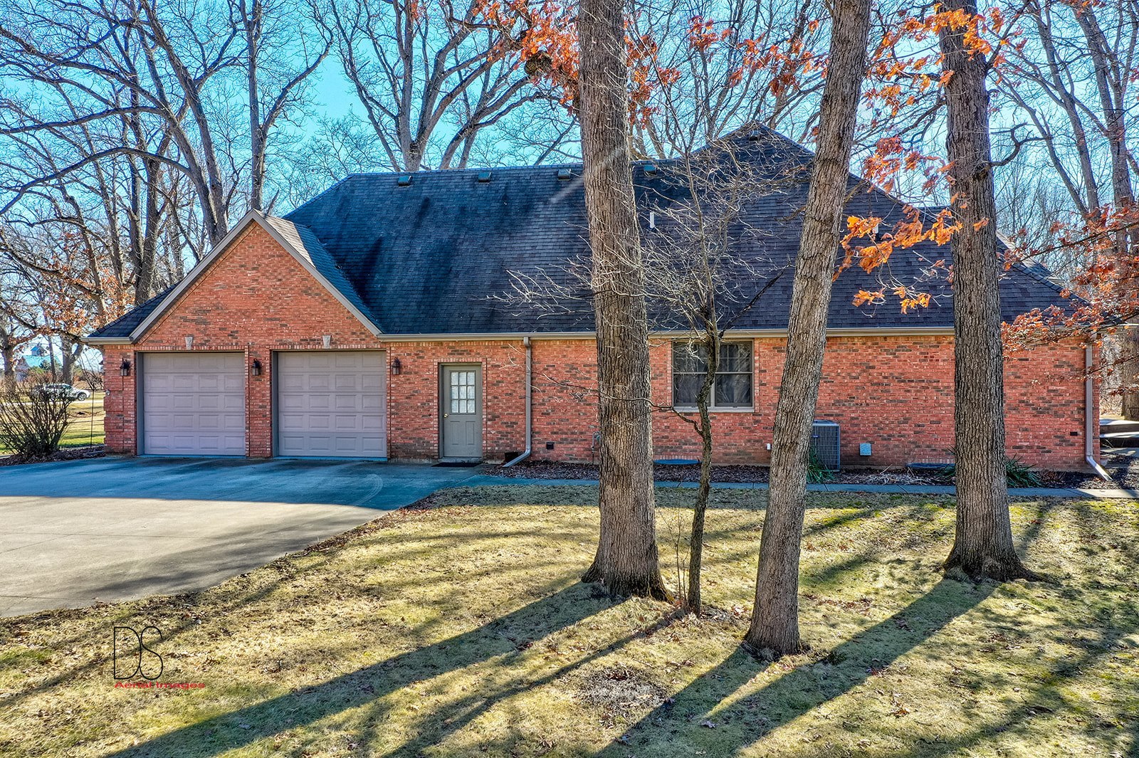 2669 East 1559th Road Ottawa, IL 61350 - Photo 6 of 49
