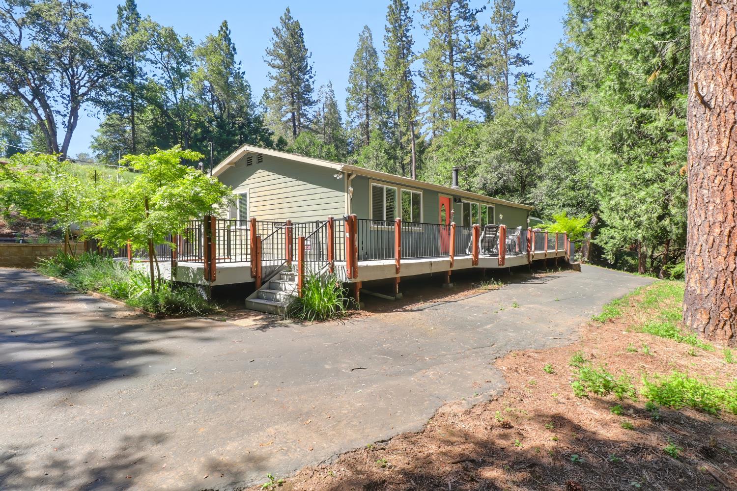 4909 Clear Creek Road Placerville, CA 95667 - Photo 3 of 66