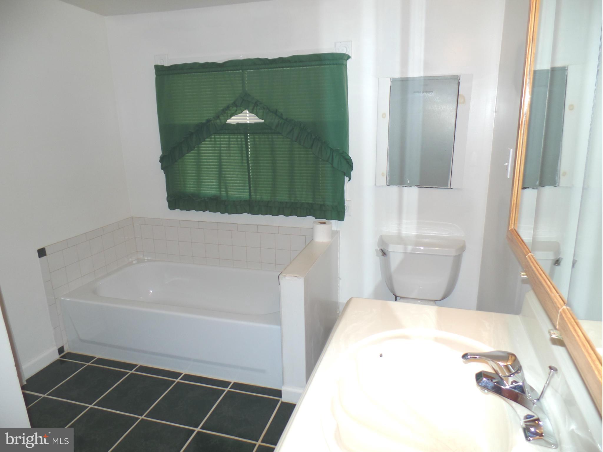 1924 Anderson Road Falls Church, VA 22043 - Photo 12 of 15 Bath (Master)