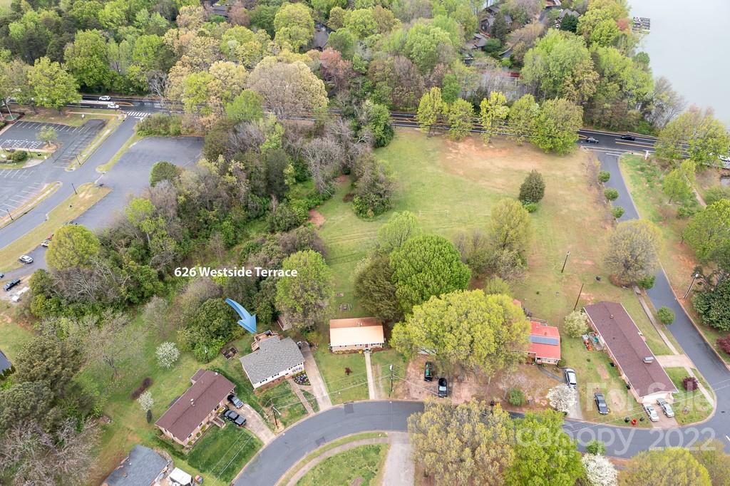 626 Westside Terrace, Unit 5 Davidson, NC 28036 - Photo 22 of 24 a view of yard and patio