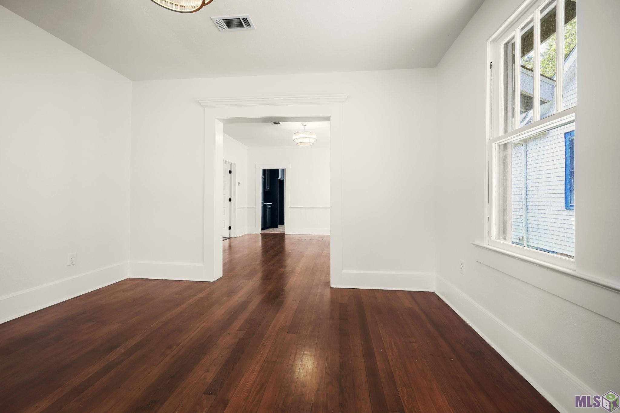 2060 Tulip Street Baton Rouge, LA 70806 - Photo 5 of 23 Gallery Image 5