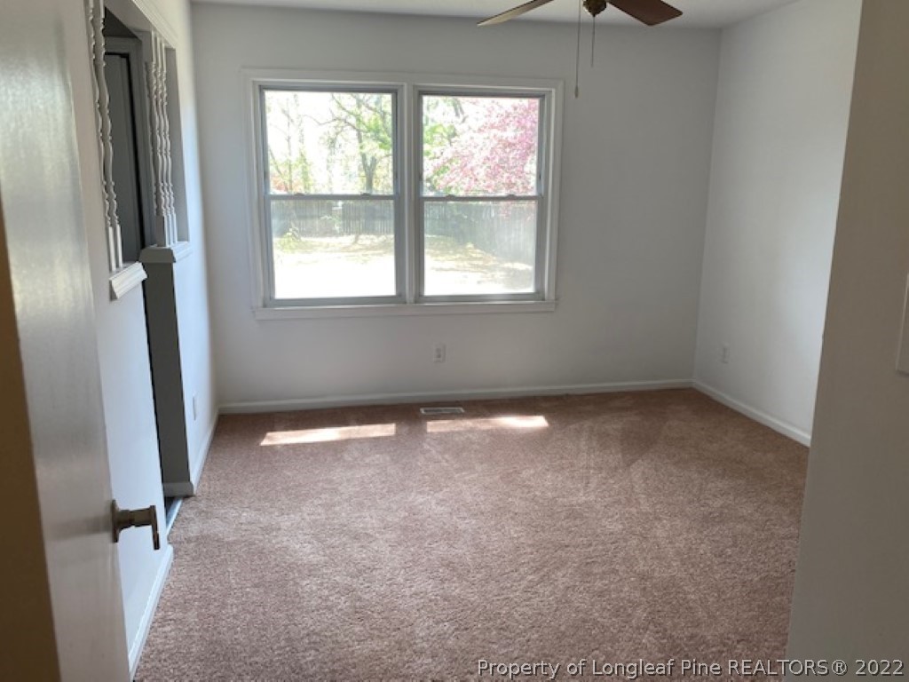 5705 Sagamore Road Hope Mills, NC 28348 - Photo 13 of 22 Gallery Image 13