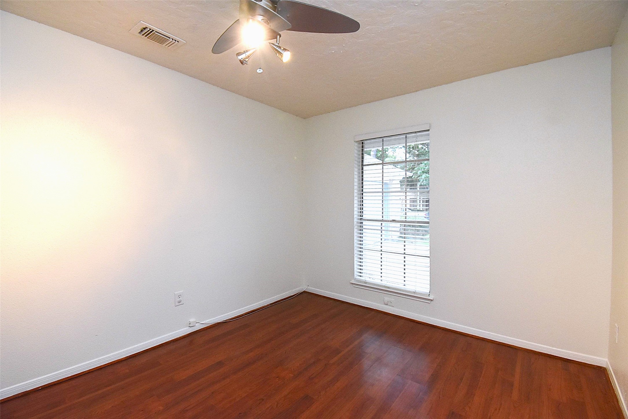 4534 Ranger Run Sugar Land, TX 77479 - Photo 15 of 31