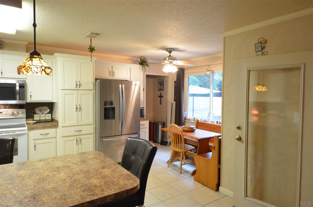 5951 Hamilton Bridge Road Milton, FL 32570 - Photo 15 of 32