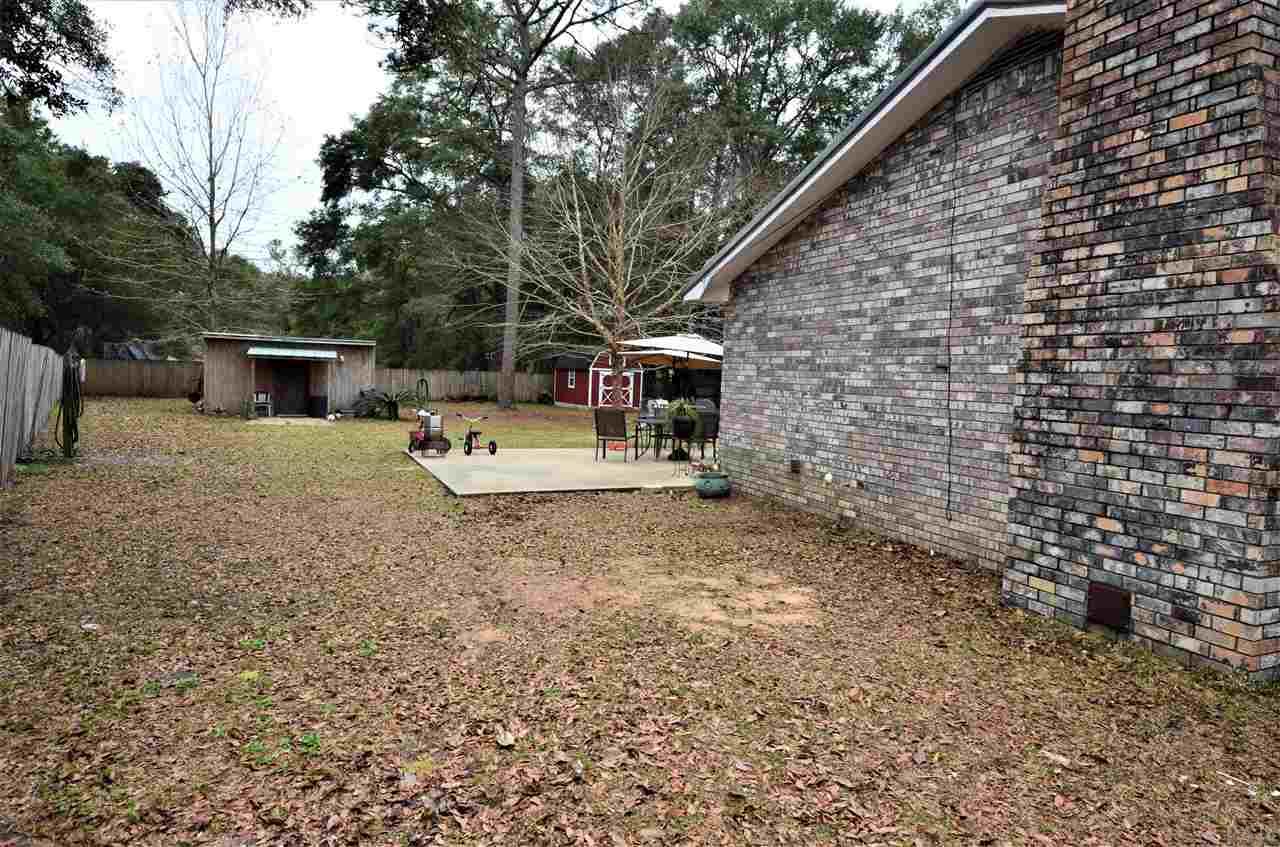 5951 Hamilton Bridge Road Milton, FL 32570 - Photo 3 of 32