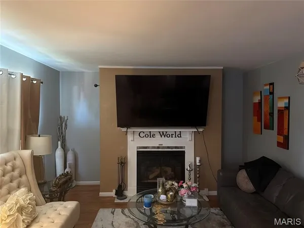 $215,000 | 1345 Hialeah Place, Florissant, MO 63033