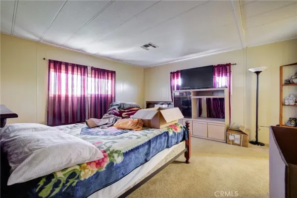 $99,999 | 3700 Buchanan Street, Unit 180, Riverside, CA 92503