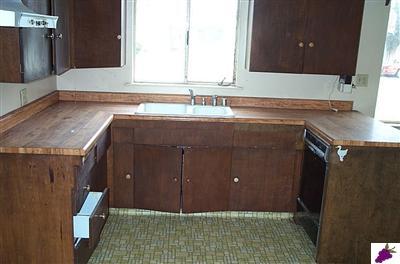1155 South Klein Avenue Reedley, CA 93654 - Photo 4 of 7