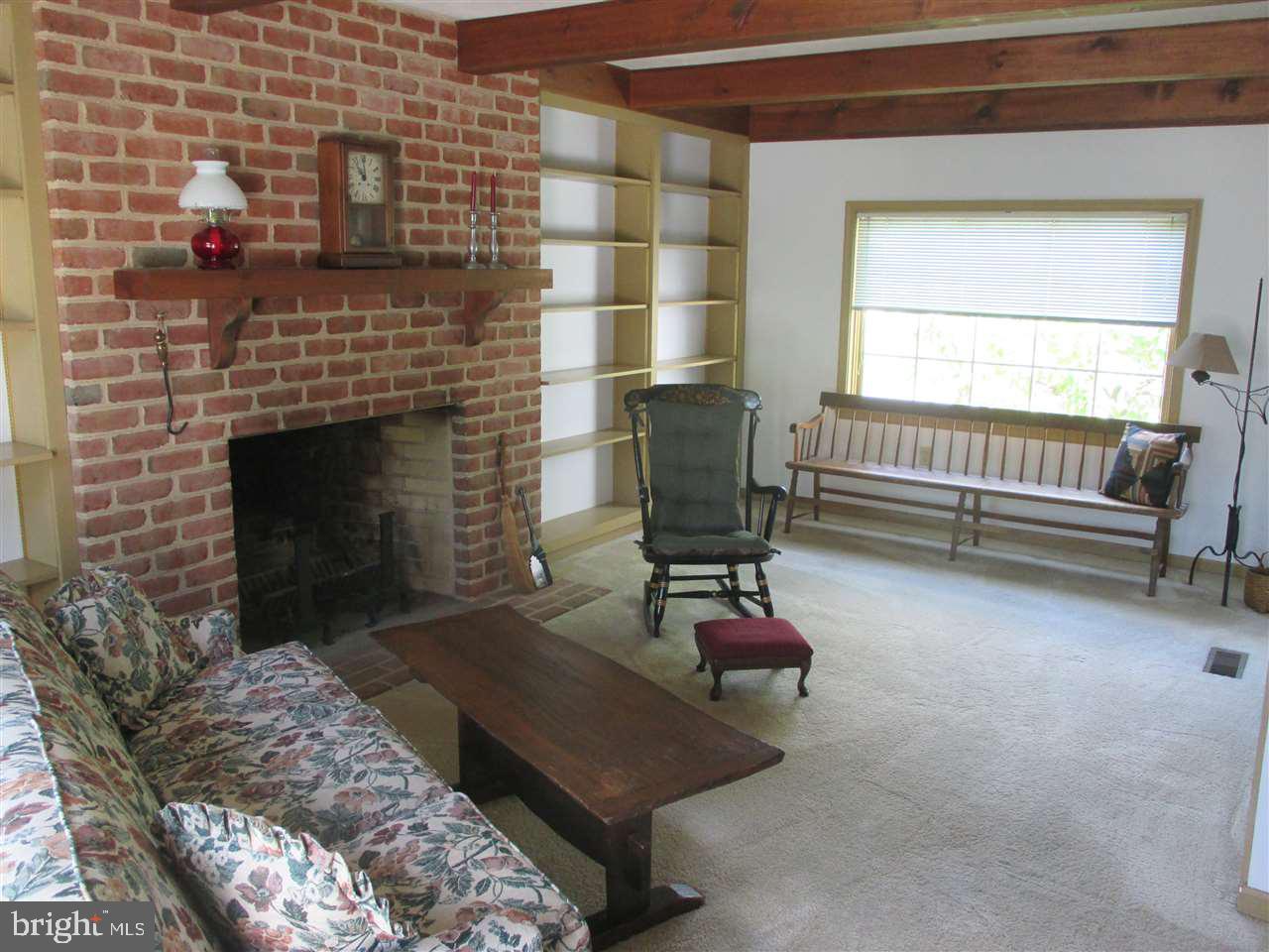 10 Old Dominion Road Wellsville, PA 17365 - Photo 8 of 36 Gallery Image 8