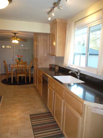 2017 North Ella Road Spokane, WA 99212 - Photo 3 of 8 Gallery Image 3