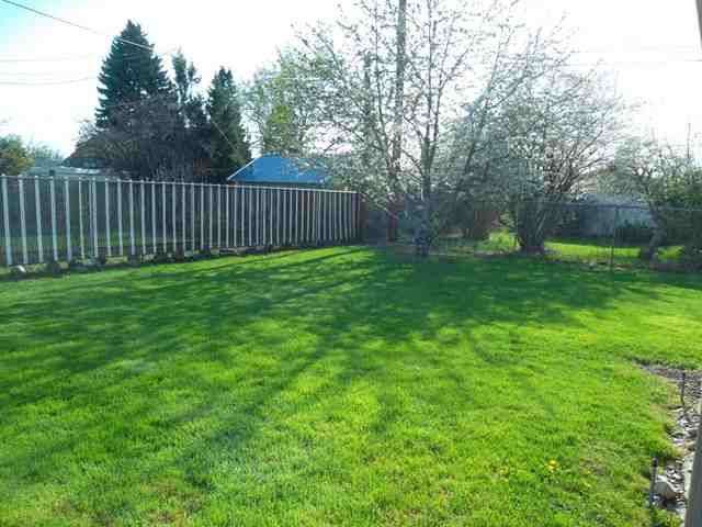 2017 North Ella Road Spokane, WA 99212 - Photo 5 of 8 Gallery Image 5