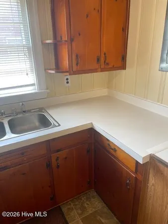 $139,600 | 406 West Daniels Street, Kinston, NC 28501