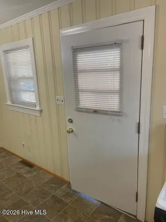 $139,600 | 406 West Daniels Street, Kinston, NC 28501