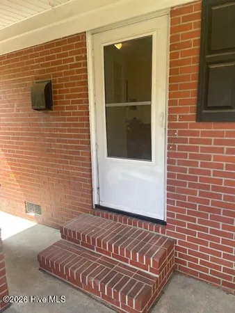 $139,600 | 406 West Daniels Street, Kinston, NC 28501