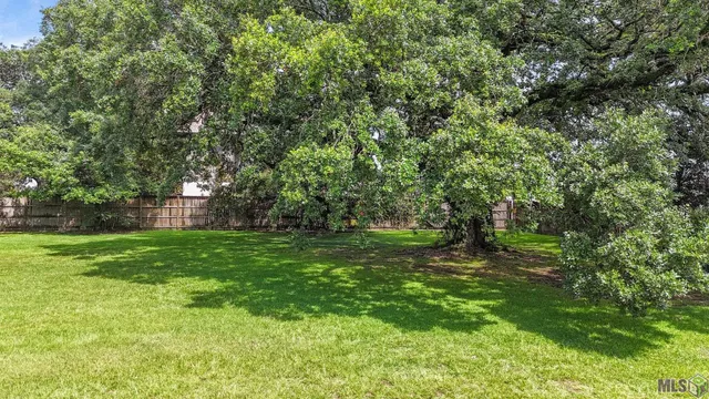 $130,000 | 2212 Idle Oaks Drive, Baton Rouge, LA 70808