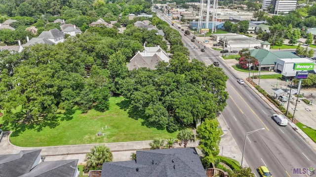 $130,000 | 2212 Idle Oaks Drive, Baton Rouge, LA 70808