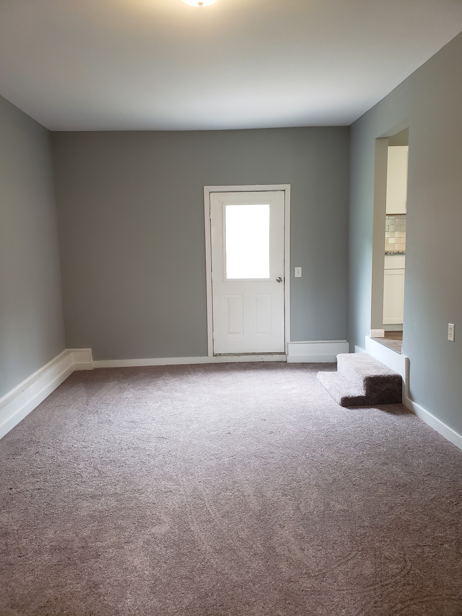 814 Miles Road Pulaski, TN 38478 - Photo 23 of 35 an empty room with windows