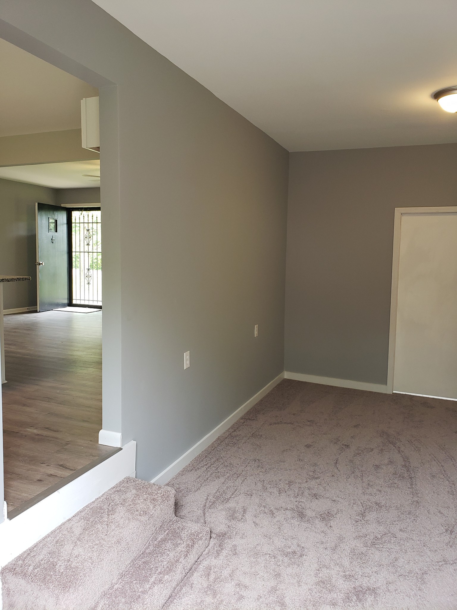 814 Miles Road Pulaski, TN 38478 - Photo 24 of 35 a view of an empty room and window
