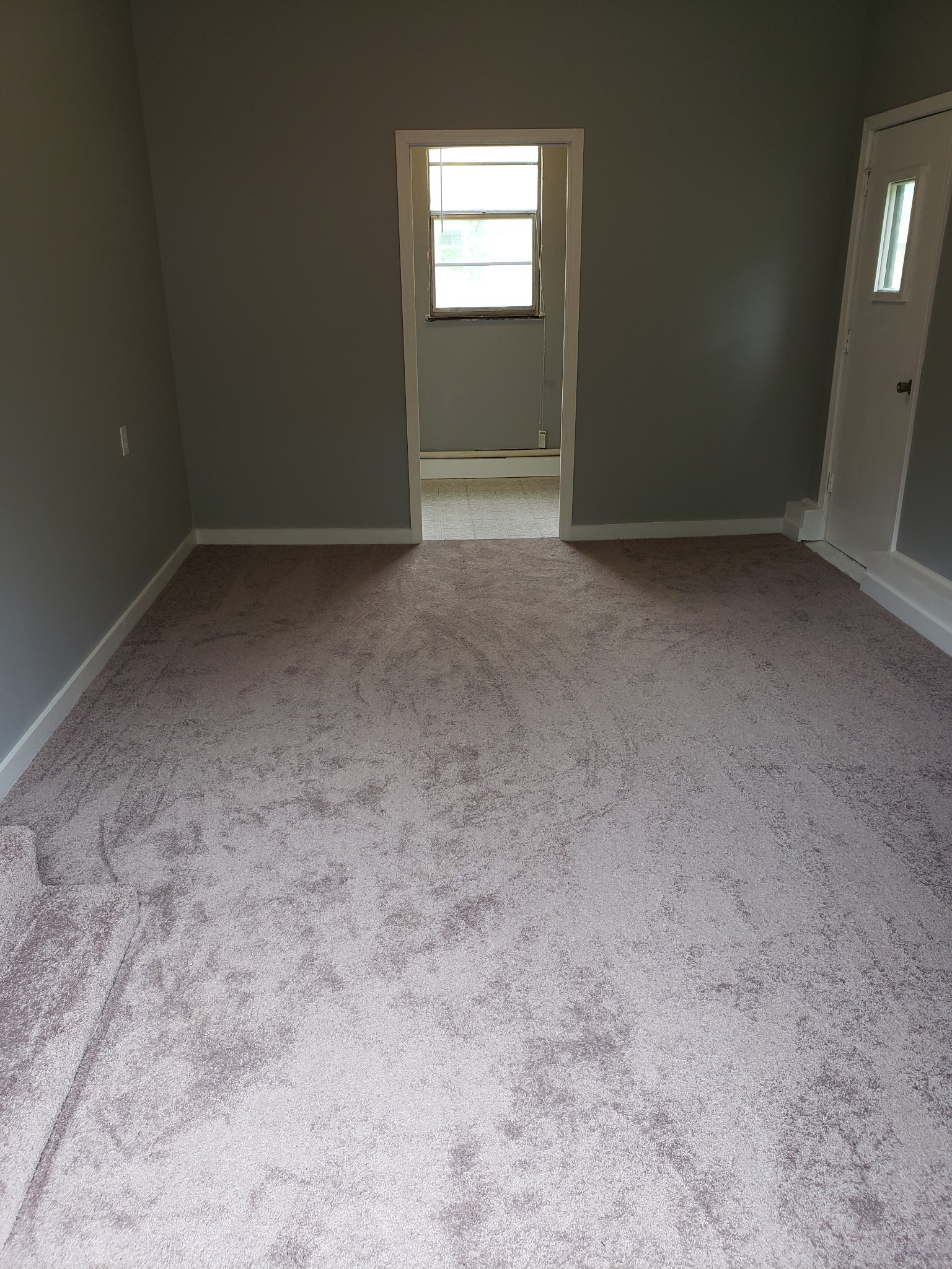 814 Miles Road Pulaski, TN 38478 - Photo 28 of 35 an empty room with windows