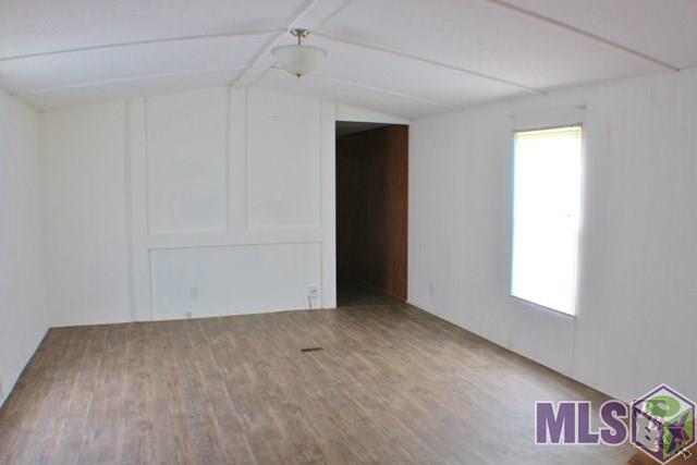 982-983 Aragon Road Montegut, LA 70377 - Photo 29 of 45 Living Room