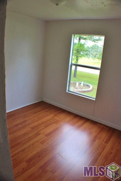 982-983 Aragon Road Montegut, LA 70377 - Photo 41 of 45 Bedroom 2 for Batture Mobile Home