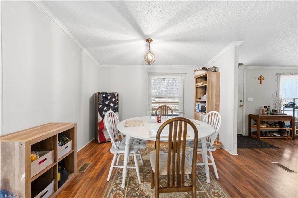 1011 Comer Road Stoneville, NC 27048 - Photo 10 of 37