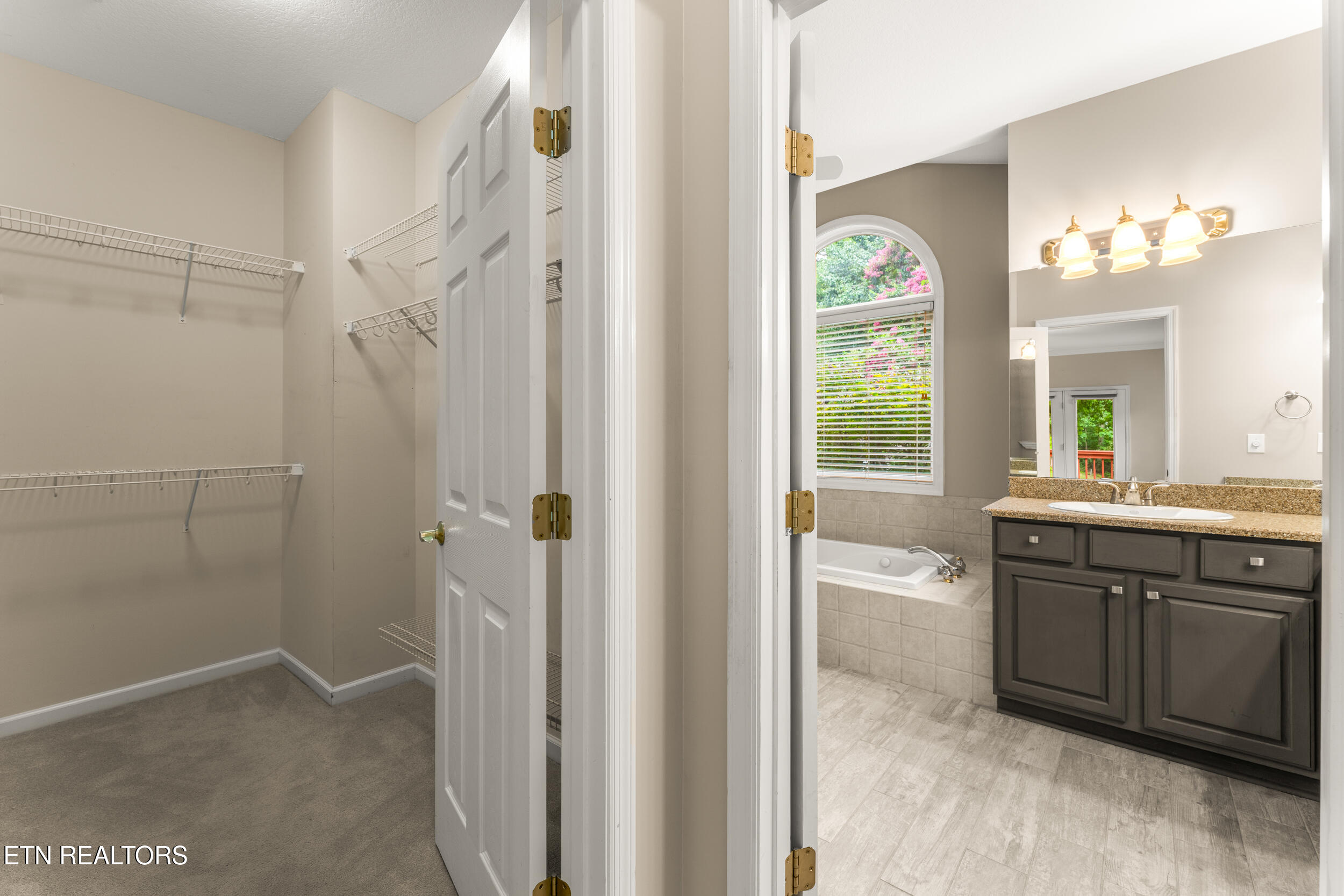 123 Inata Circle Loudon, TN 37774 - Photo 20 of 58 123 inata circle-27