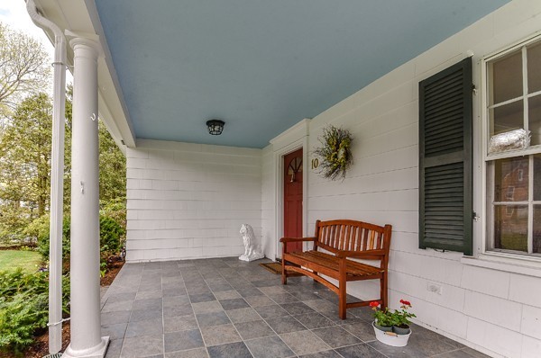 10 Emerson Road Wellesley, MA 02481 - Photo 3 of 28