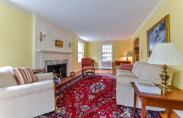 10 Emerson Road Wellesley, MA 02481 - Photo 6 of 28