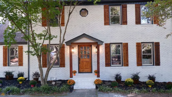 $3,300 | 185 Chimney Springs Road, Unit 1, Tyrone, GA 30290