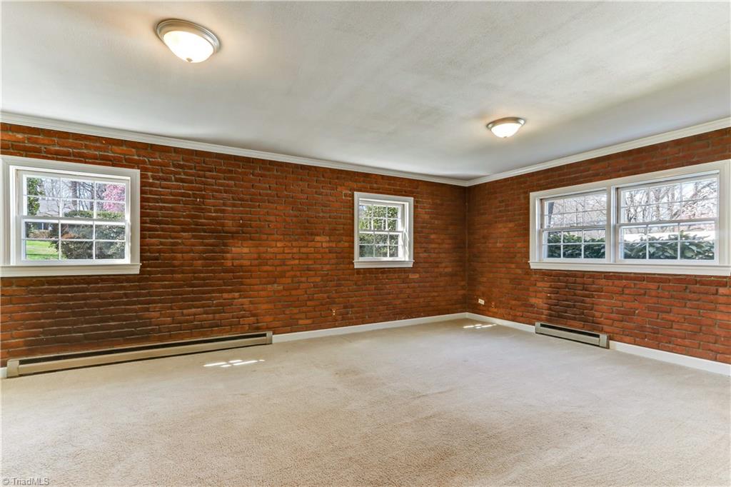 804 Kemp Road West Greensboro, NC 27410 - Photo 18 of 30 Den