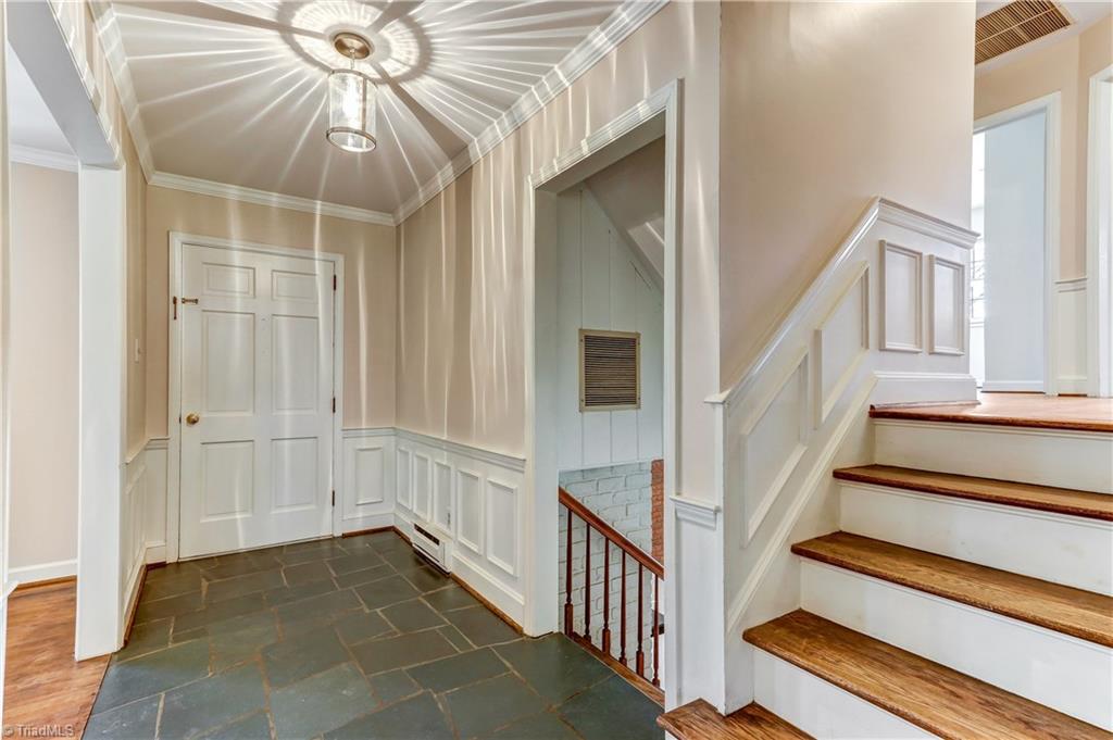 804 Kemp Road West Greensboro, NC 27410 - Photo 6 of 30 Front Entry