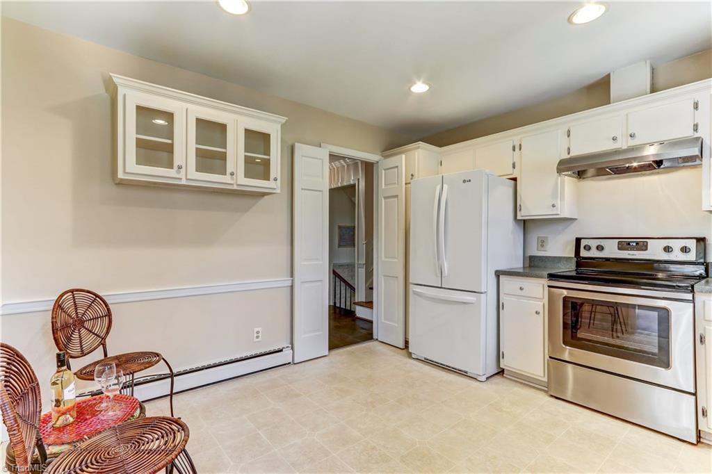 804 Kemp Road West Greensboro, NC 27410 - Photo 9 of 30 Kitchen