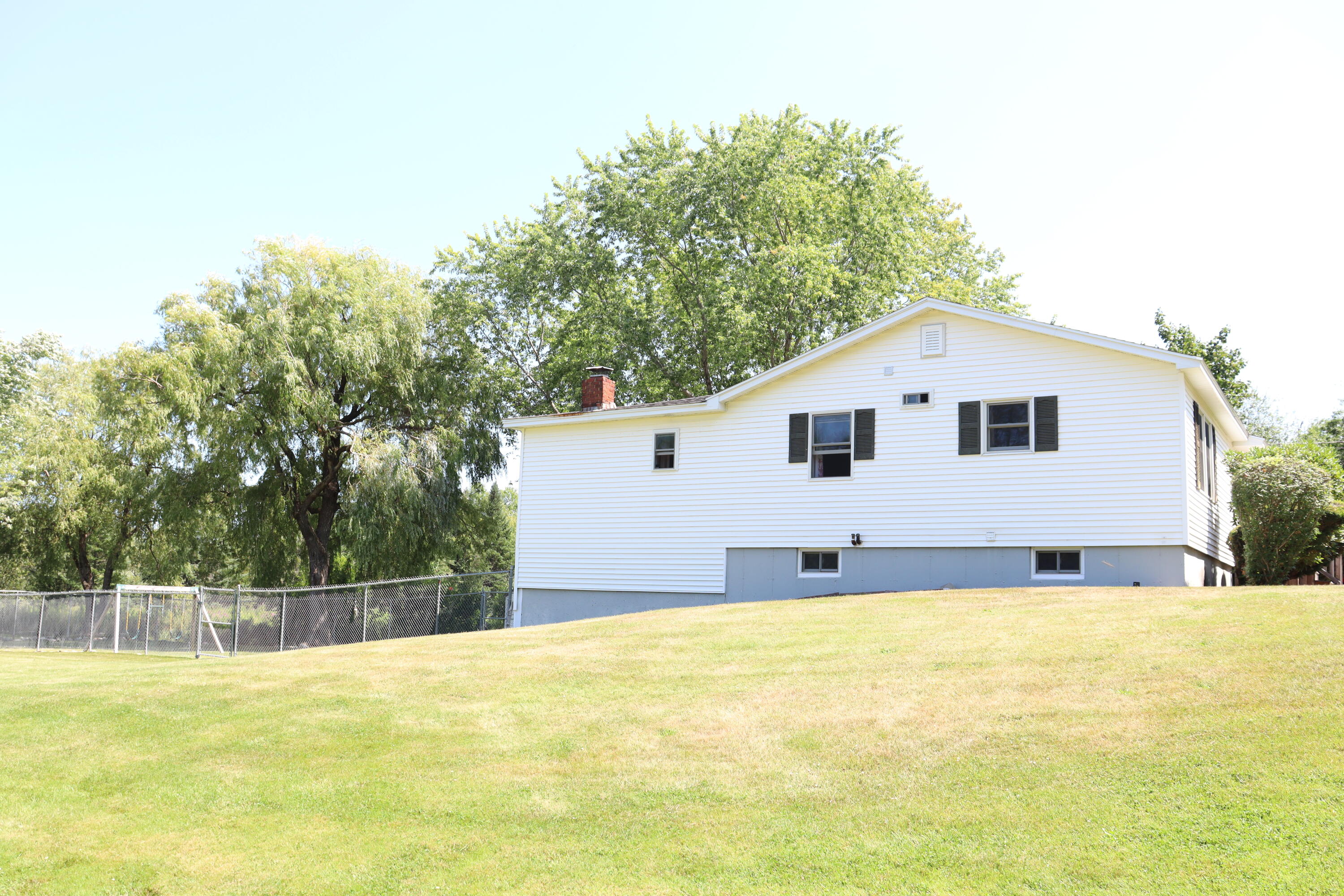 293 Lebanon Road Winterport, ME 04496 - Photo 43 of 53 IMG_1993