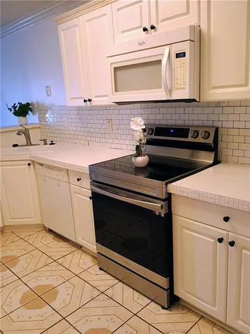 $205,000 | 12 Intown Place, Fayetteville, GA 30214