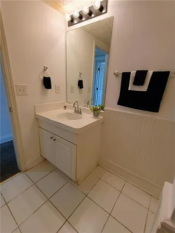 $205,000 | 12 Intown Place, Fayetteville, GA 30214