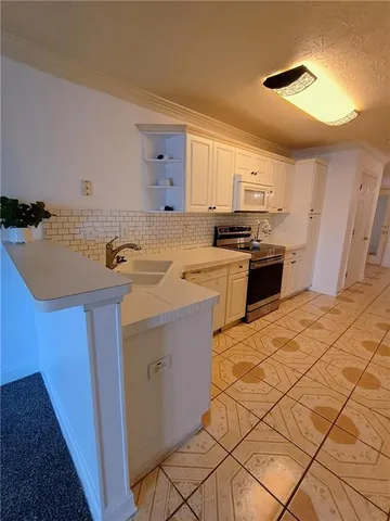 $205,000 | 12 Intown Place, Fayetteville, GA 30214