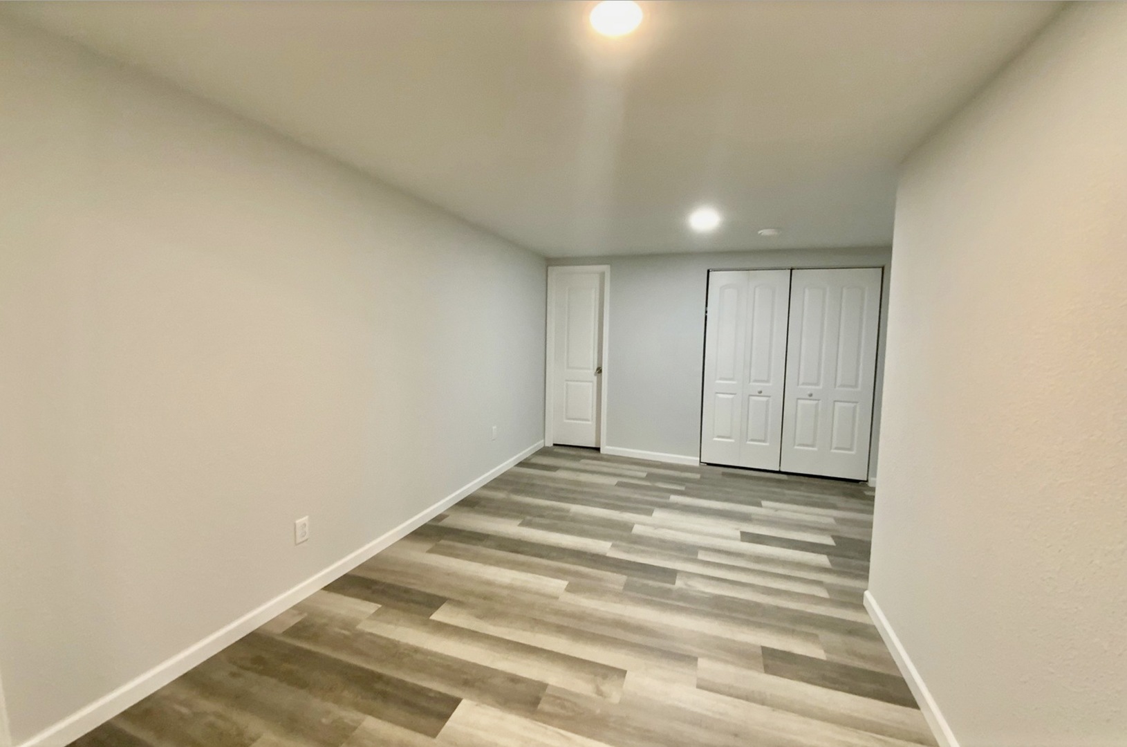 3929 Pinecrest Road Rockford, IL 61107 - Photo 15 of 33 a view of an empty room