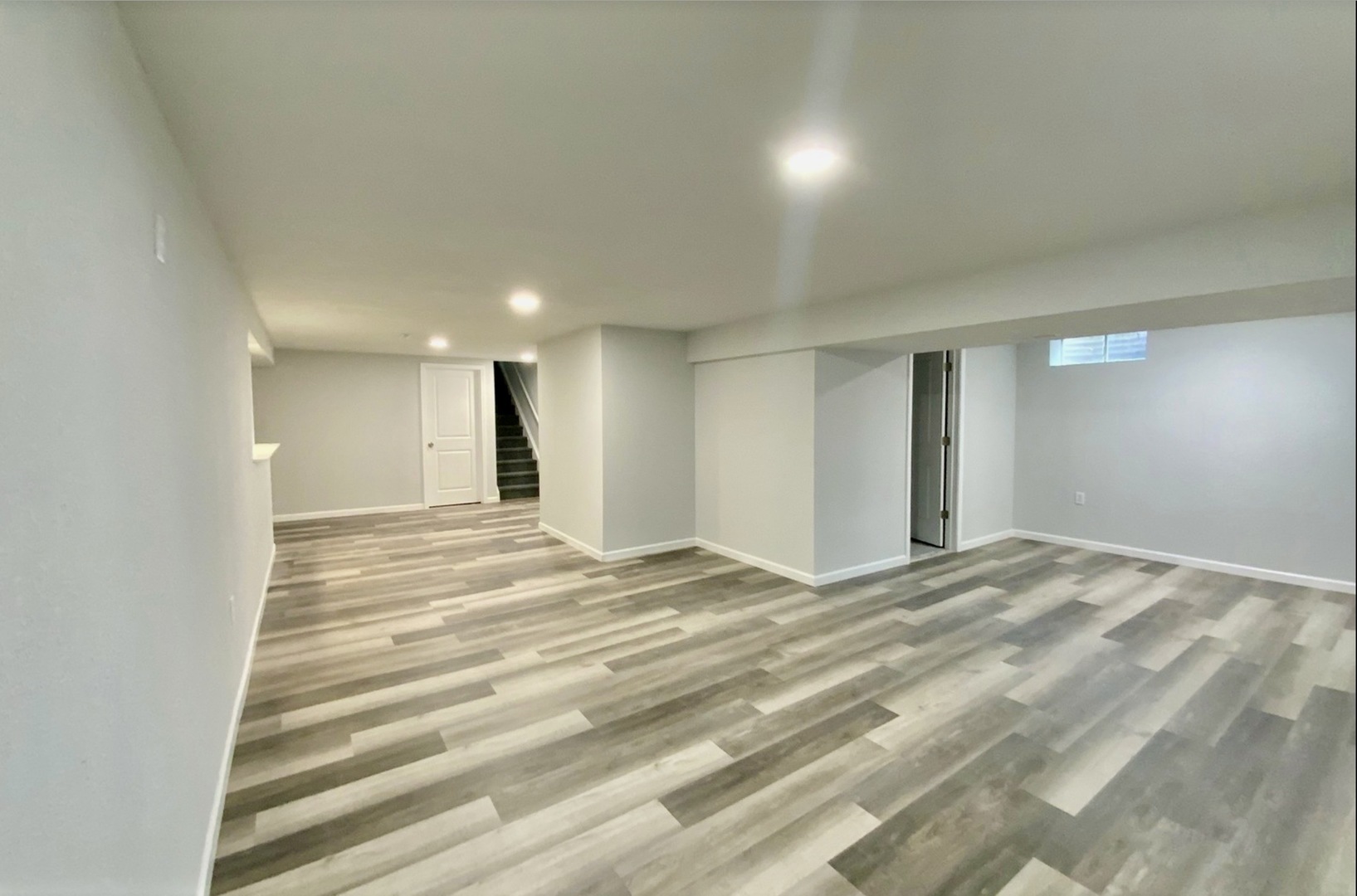 3929 Pinecrest Road Rockford, IL 61107 - Photo 27 of 33 a view of an empty room