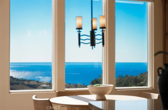 $5,995,000 | 36 Tidal Surf, Newport Coast, CA 92657