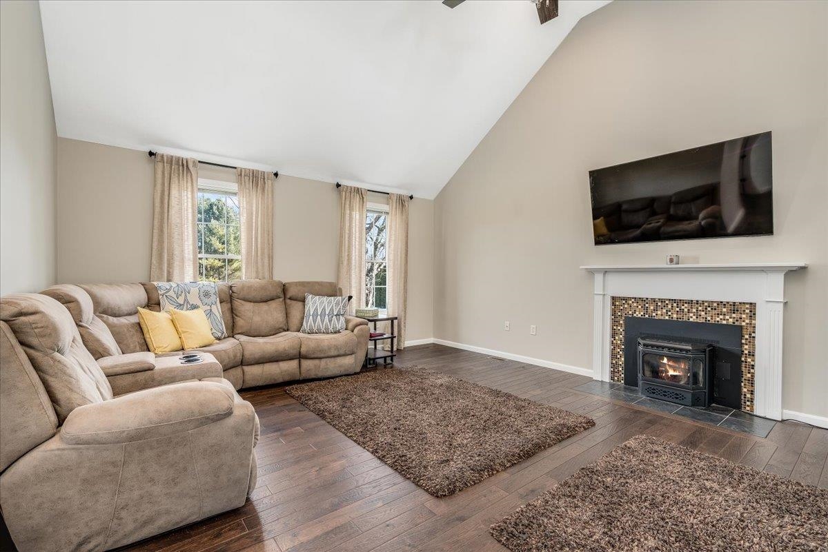 14 Castle Hill Road Windham, NH 03087 - Photo 13 of 50