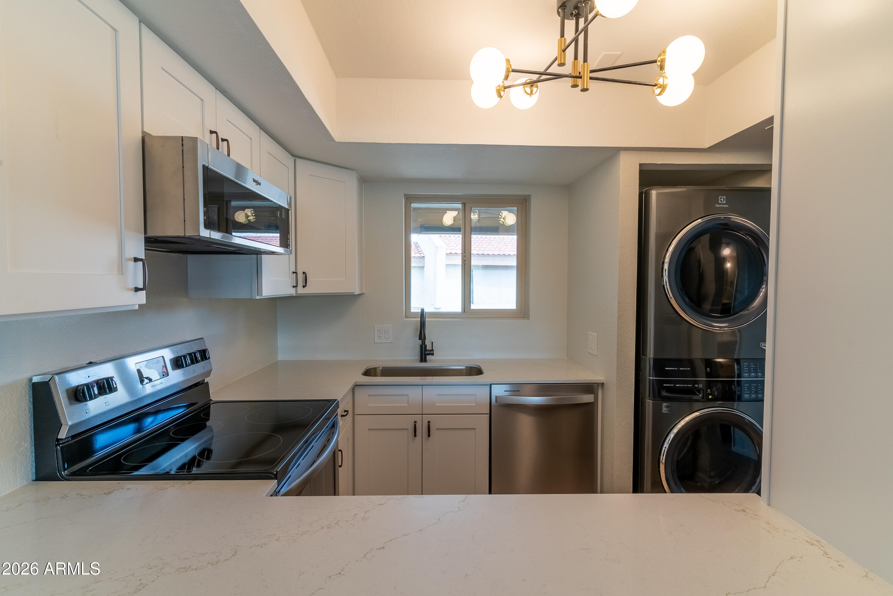 4150 East Cactus Road, Unit 216 Phoenix, AZ 85032 - Photo 7 of 40 DSC03441-HDR