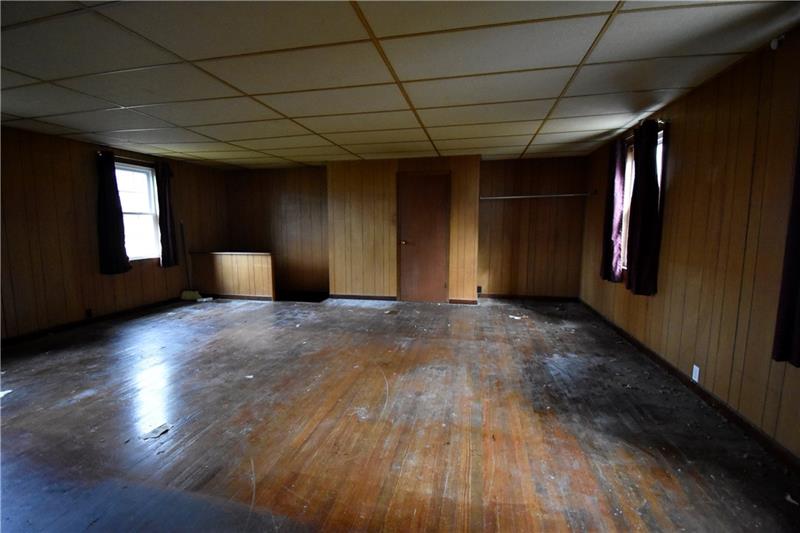 347 Barnard Road Fredericktown, PA 15333 - Photo 7 of 22 Gallery Image 7