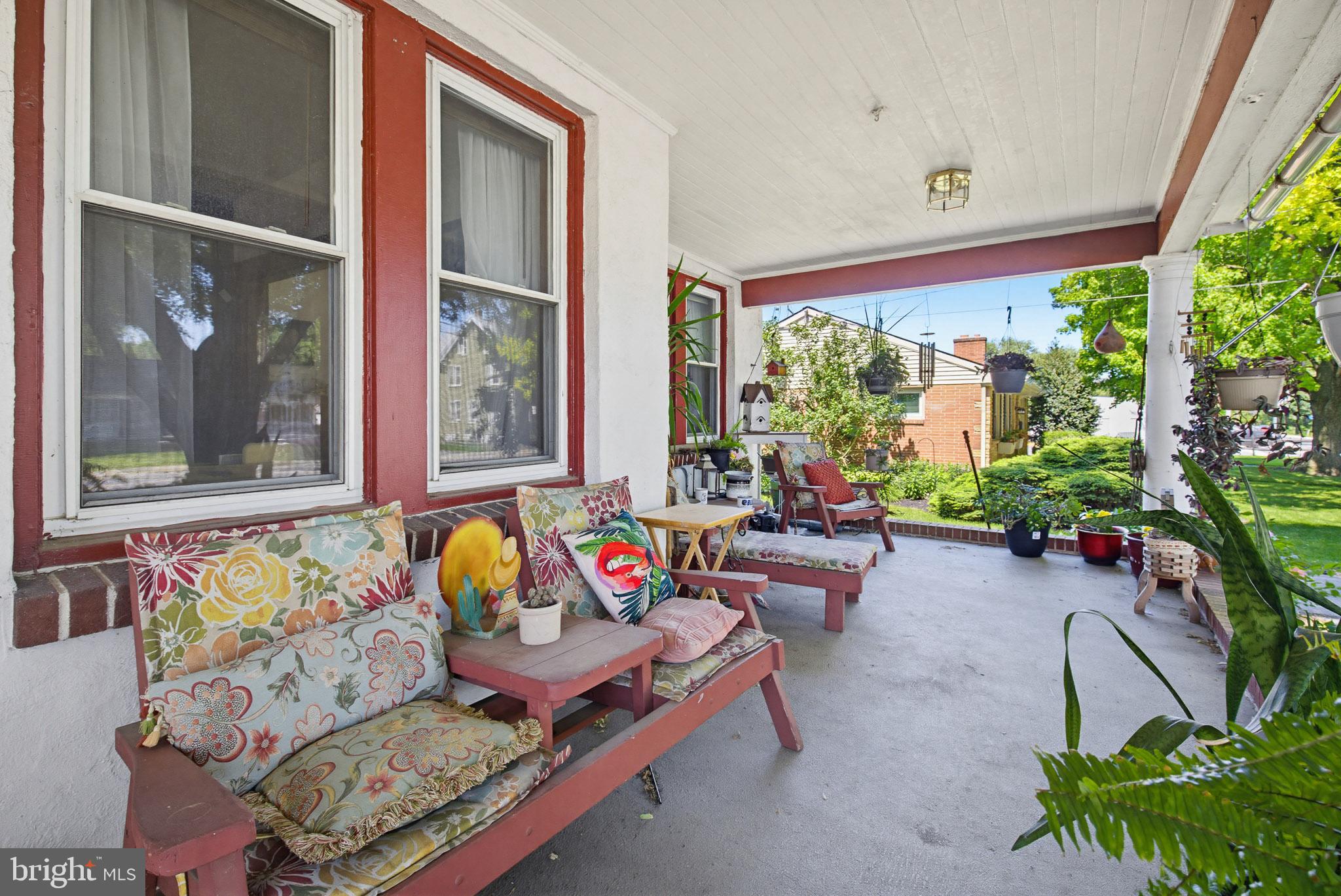 306 East High Street Manheim, PA 17545 - Photo 4 of 20 Front Porch 2