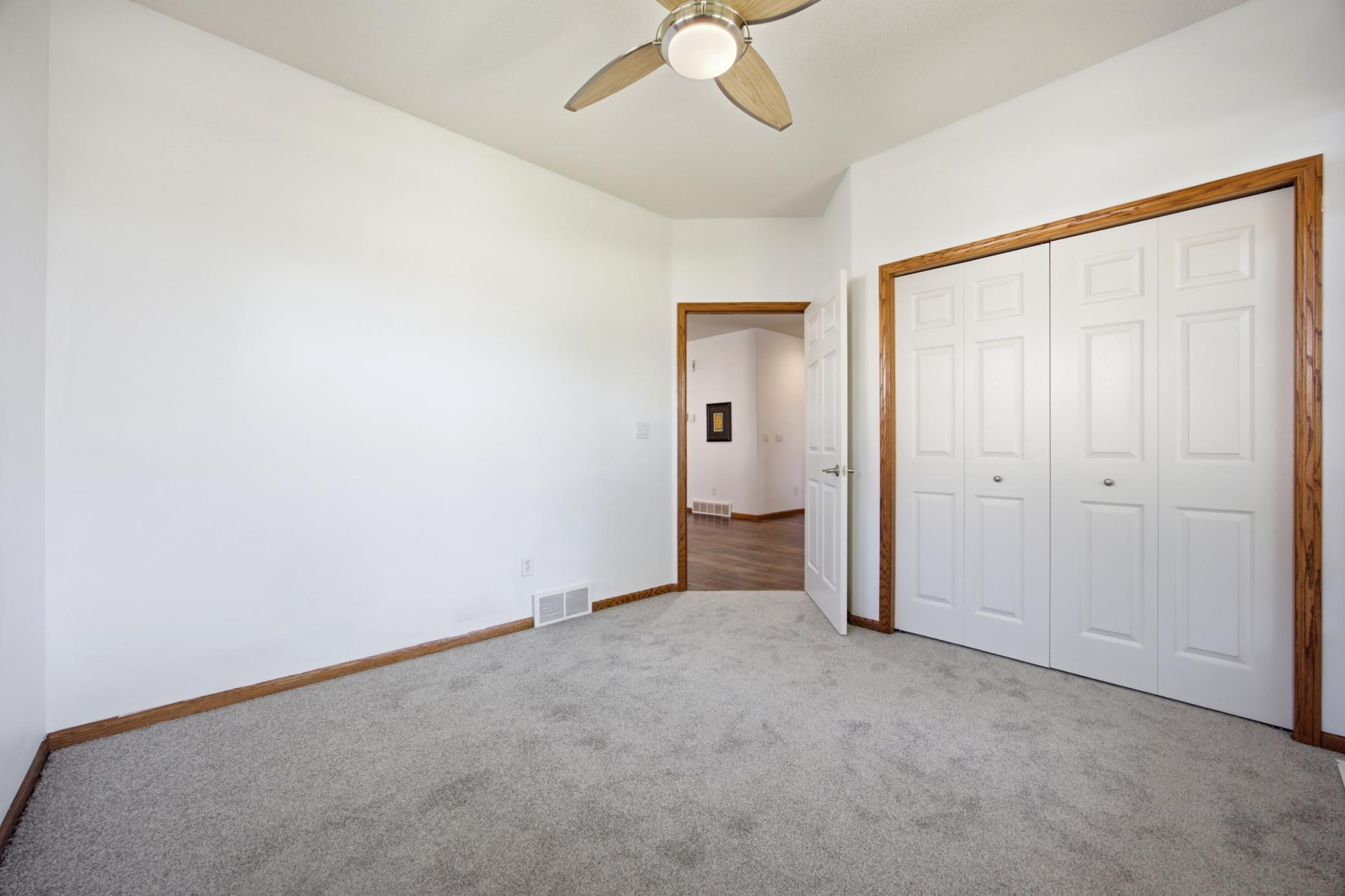 868 32nd Street South Moorhead, MN 56560 - Photo 34 of 63