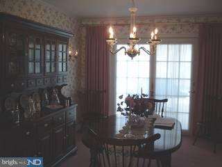 921 Edwards Drive Springfield, PA 19064 - Photo 3 of 6 Gallery Image 3