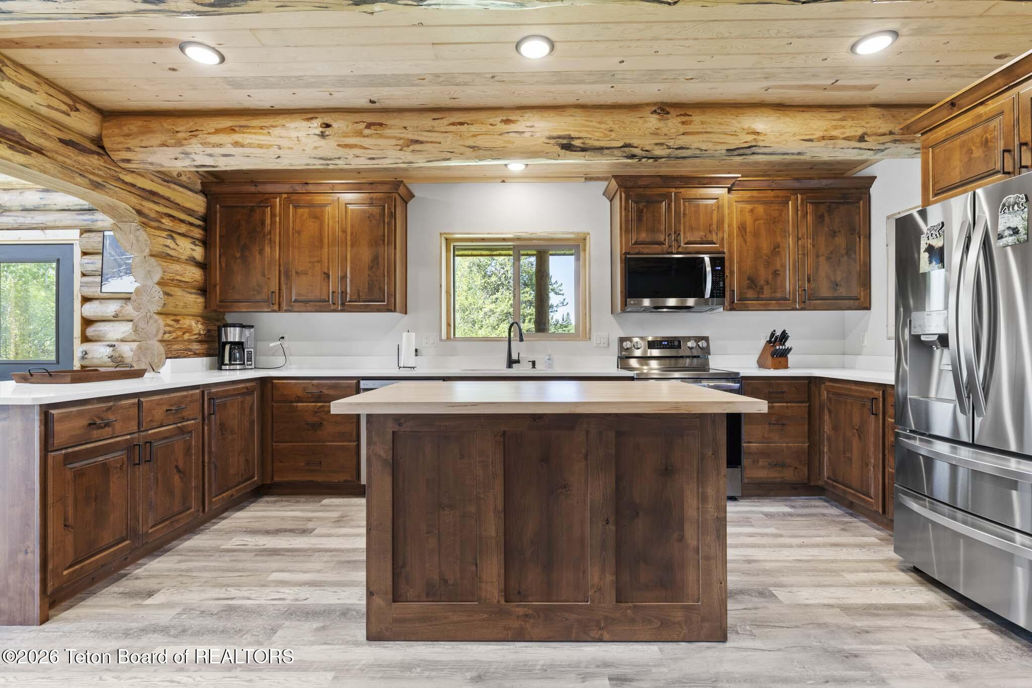 1644 Shadow Loop South Ashton, ID 83420 - Photo 11 of 47 10.1