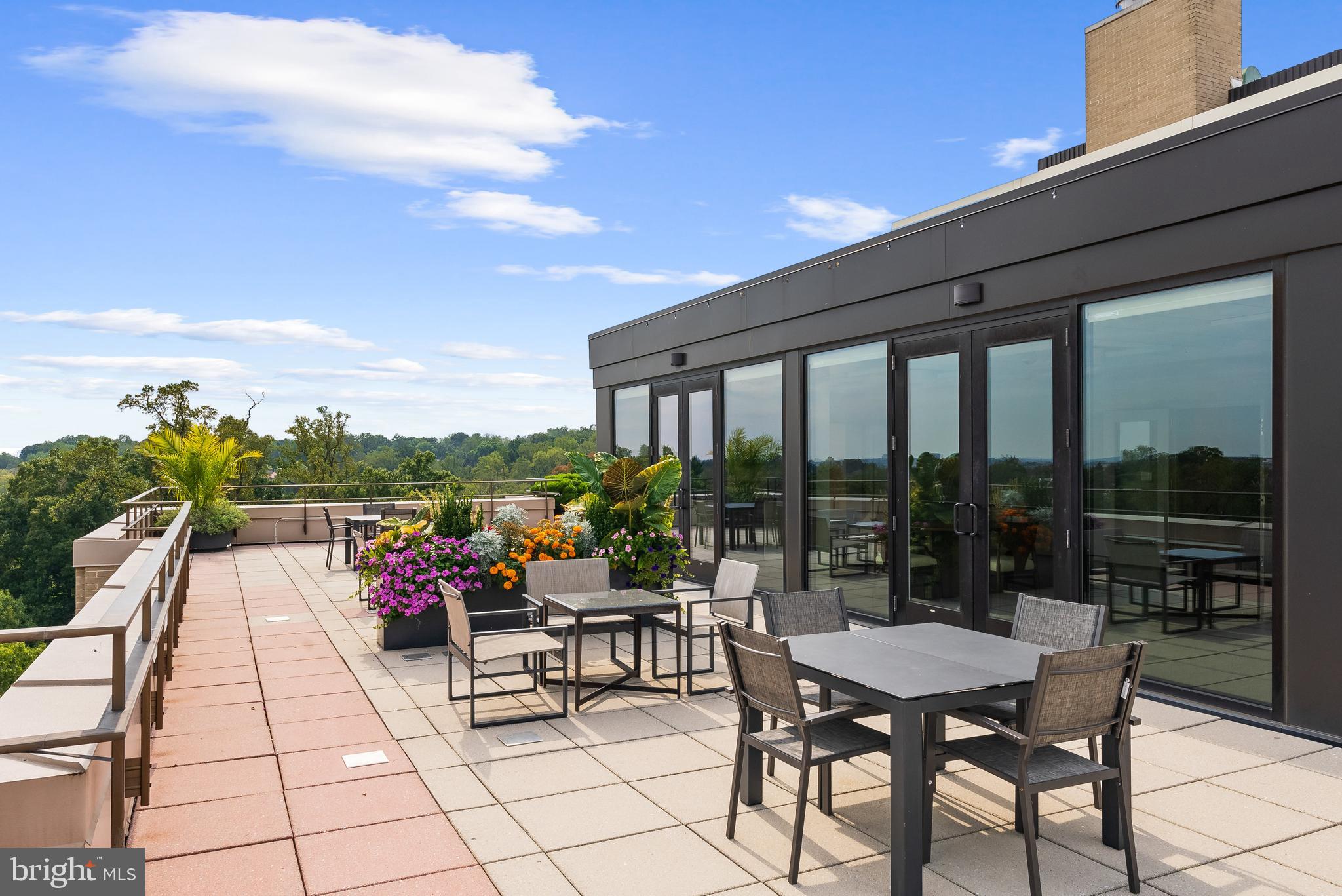 2700 Calvert Street Northwest, Unit 418 Washington, DC 20008 - Photo 24 of 28 a view of a outdoor seating area with furniture