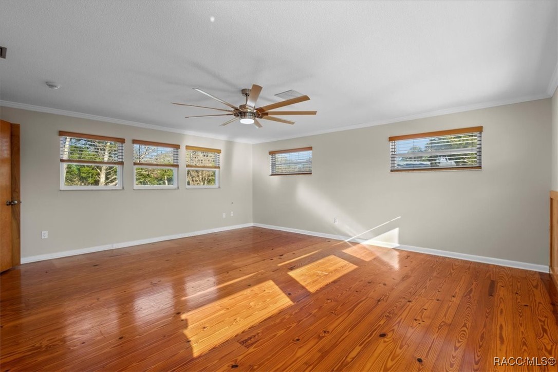 11588 North Caribee Point Inglis, FL 34449 - Photo 22 of 54 Upstairs