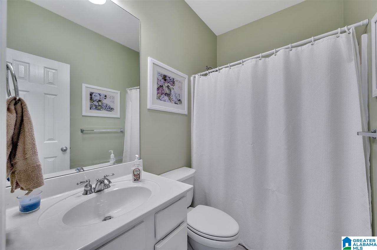 4735 Thornhill Road Gardendale, AL 35071 - Photo 23 of 37